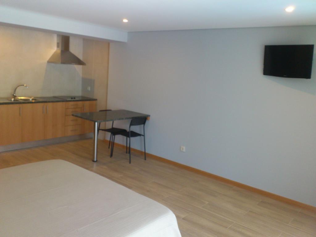 Hotel Lagoa Azul Do Geres Zimmer foto